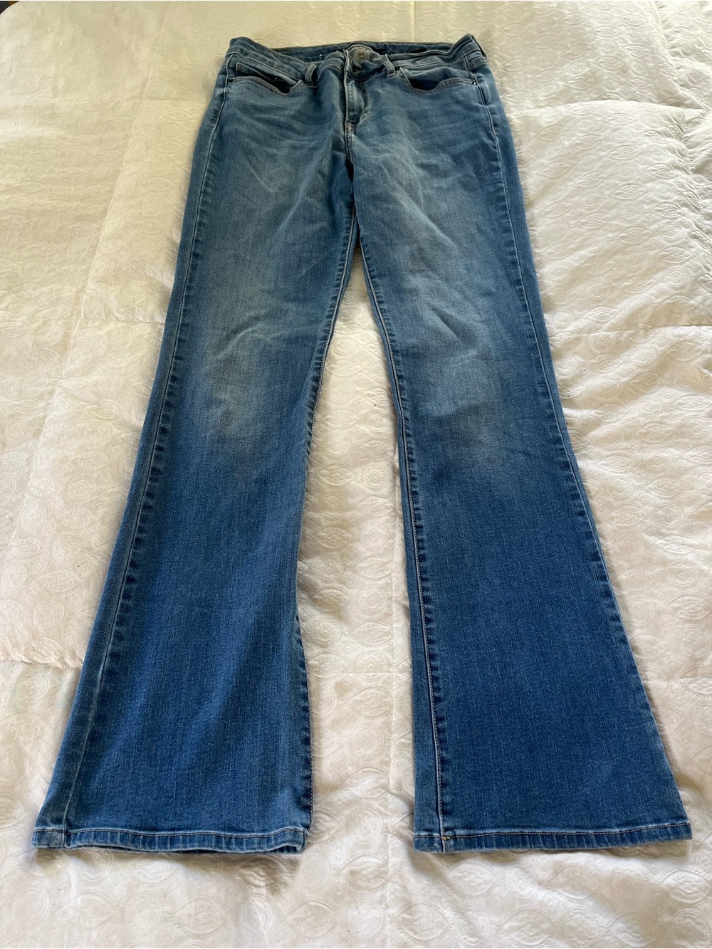 Women's Calvin Klein modern boot cut jeans size 30